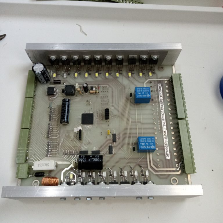 پی ال سی ساخت شده آسمان جهت اتوماسیون صنعتی